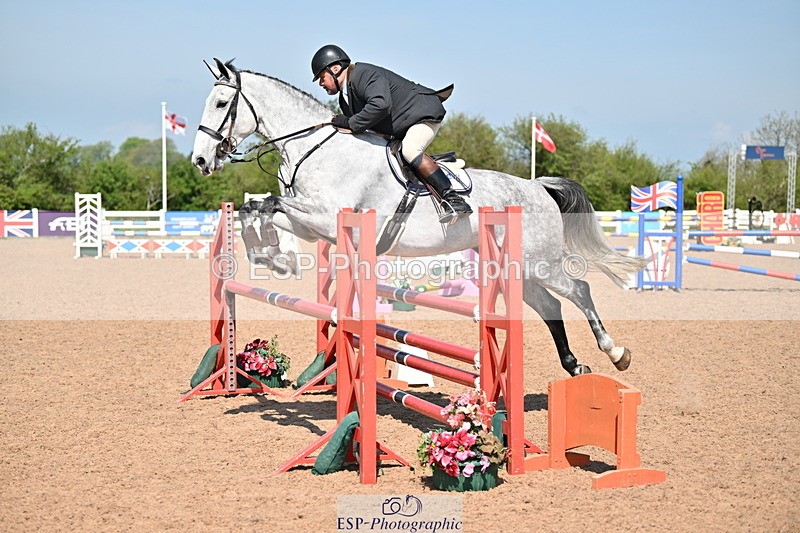 240509A-110413-01402 - Cls 2 Discovery and 1m Open