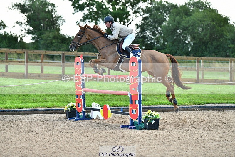 230723A-094456-10643 - Cls 4, 2 Star Small 1.30m