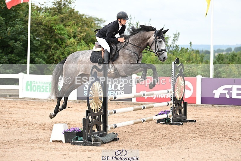 250727-093505-08850 - Cls 31 British Novice and 90cm