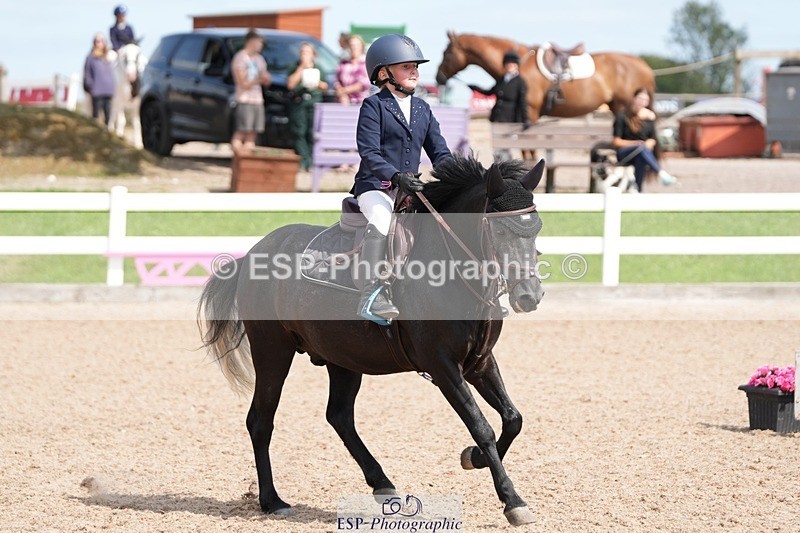 250805-152758-00121 - Clear Round and 60cm