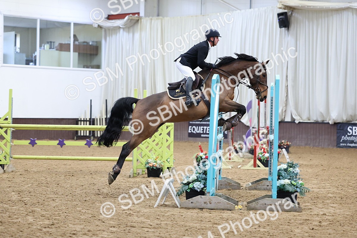 SBM_006311 - Class 23 - Senior Newcomers - 1.10m Open