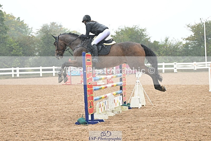 240925A-133655-00945 - Cls 4 Newcomers and 1.10m Open