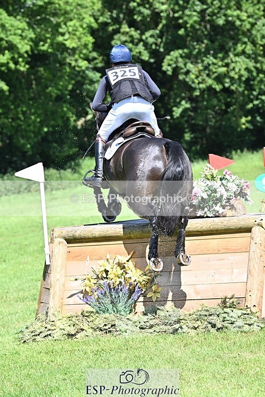 240525-110209-12187 - 325-MIDNIGHT_ENDEAVOUR-Tom_Jackson