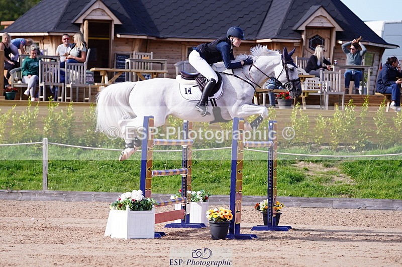 240803A-173520-09570 - Cls 33 National 1.40m Open