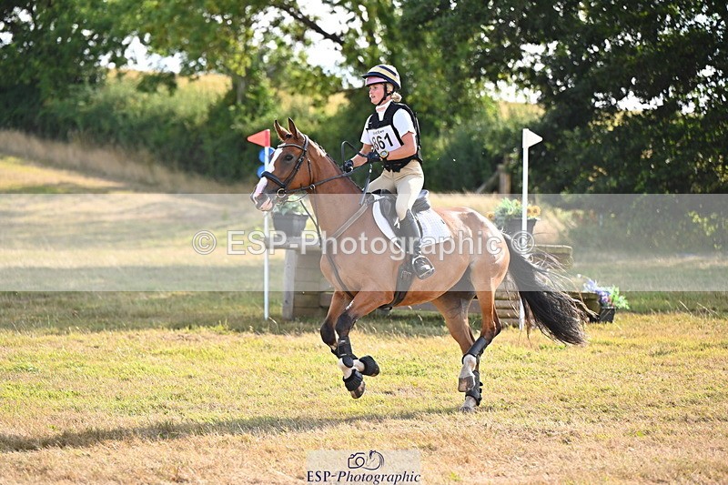 250803A-174121-18123 - S-861-Alexandra.Reeve-FOREVER.UNIQUE.II