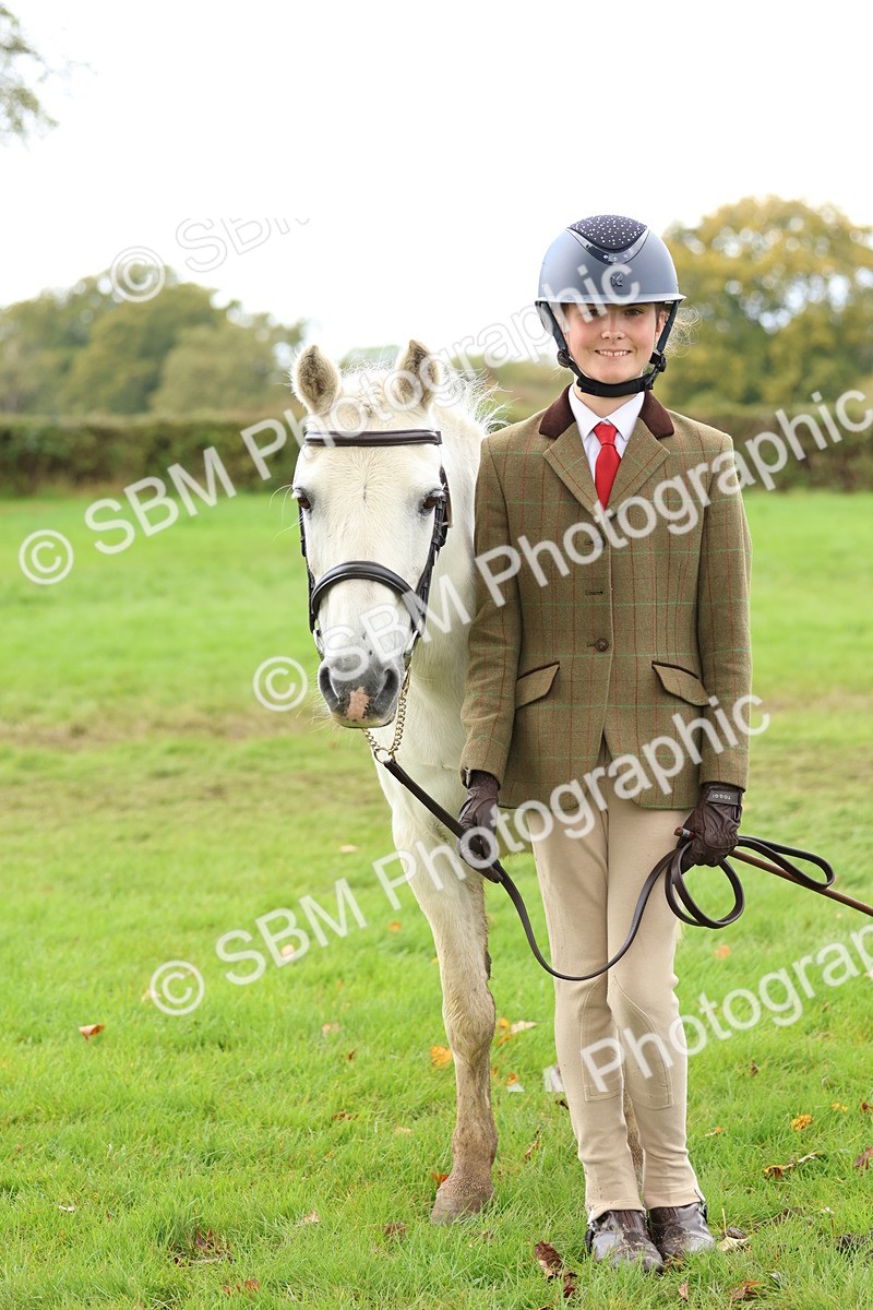 SBM_40777 - S25 -  Veteran In Hand