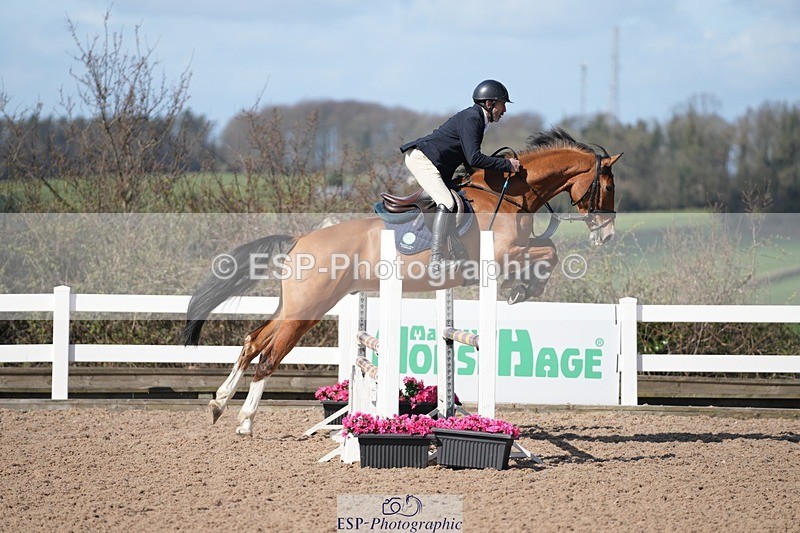 250329-104311-03697 - Cls 20 British Novice and 90cm