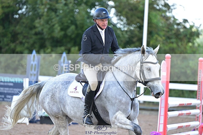 240912A-102535-01010 - Cls 8 Snr British Novice and 90cm Open