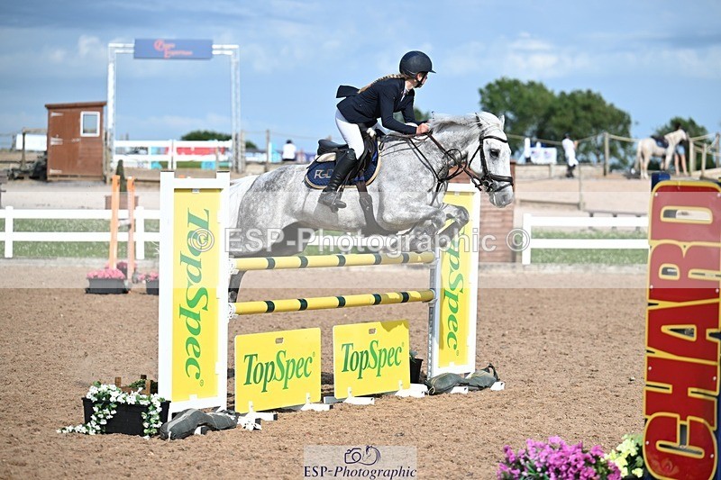 260627-173329-05777 - Cls 27 Foxhunter and 1.10m