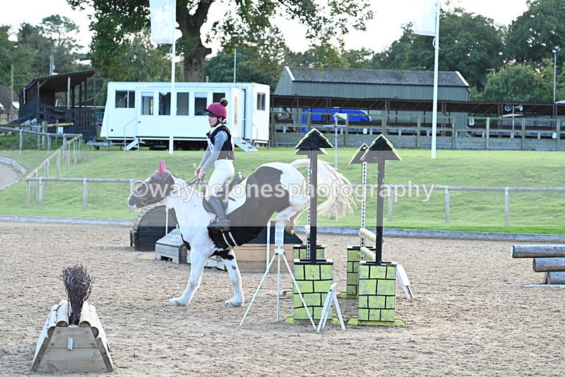 WJ7_7041 - Time 17:12 to 17:30