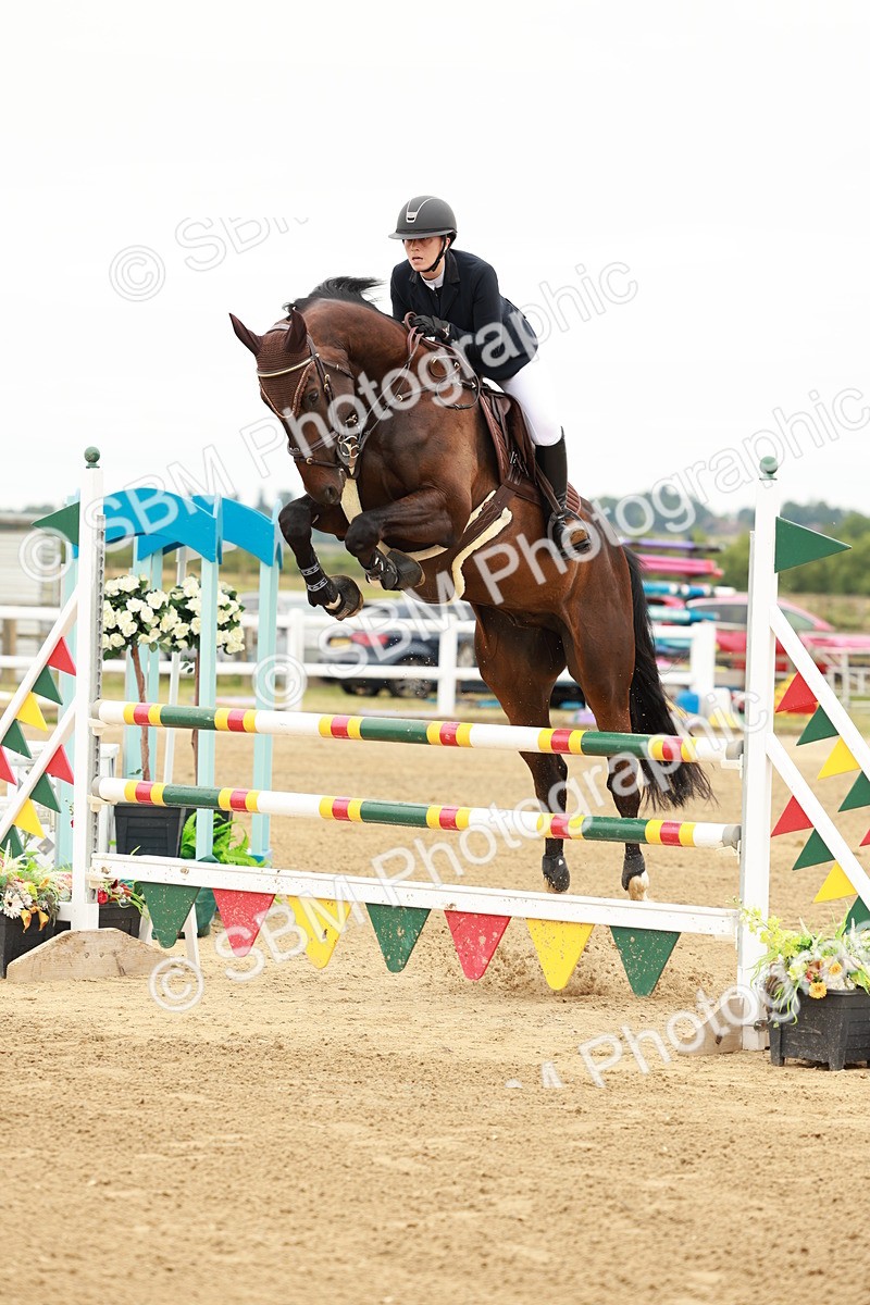 SBM_016588 - Class 20 - Senior Newcomers - 1.10m