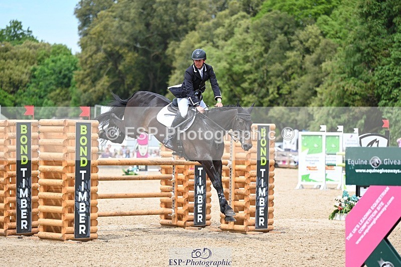 240525-144532-15856 - 507-DASSETT_ROCK_STAR-Tom_D_Crisp