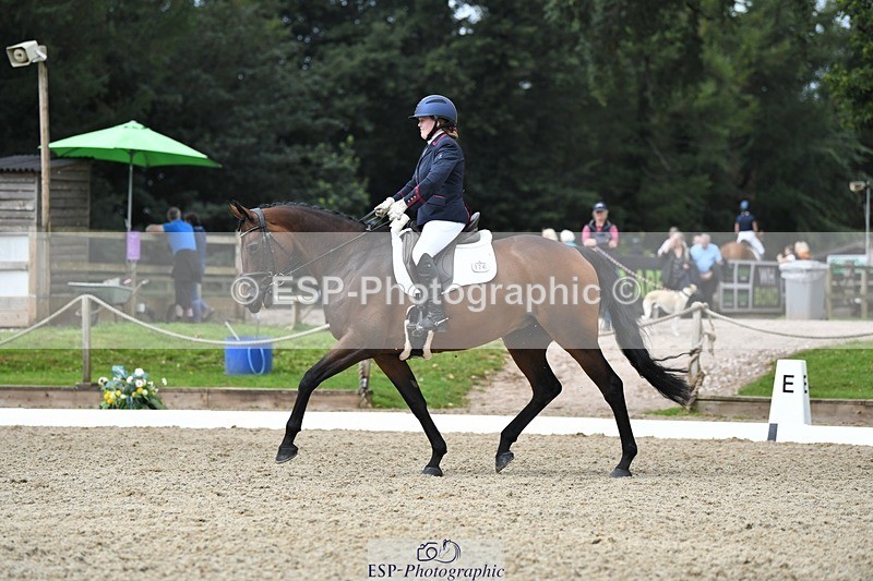 230812-110713-03535 - Cls 6 Novice Silver 10.30 to 11.55 break