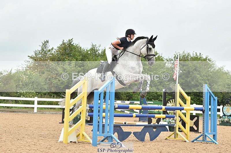 230611A-113704-04817 - Cls 33 95cm Amateur Qualifier