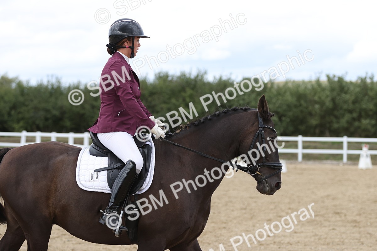 SBM_003840 - Class 9 - Novice 3 Champs