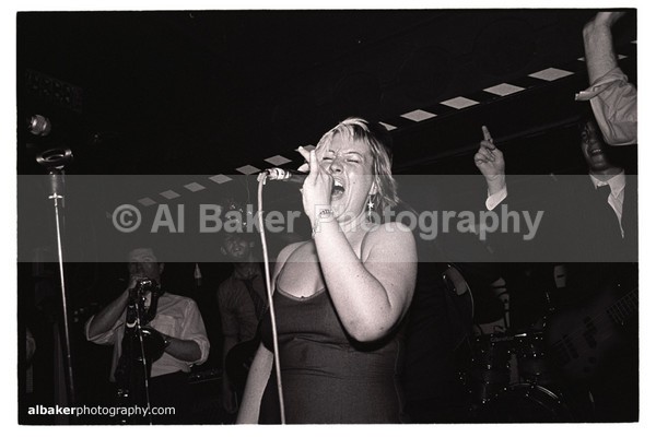 42 - Friends-&-Family @ the-roadhouse 12.07.03