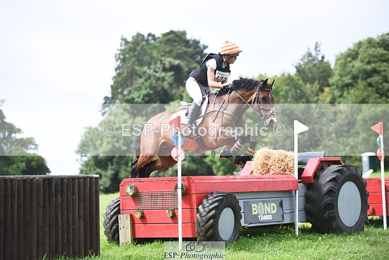 240804-110018-10862 - 407-Poppy_Burner-UNCLE_DESMOND