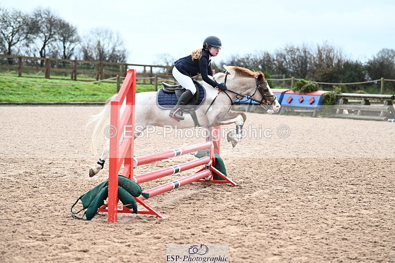 231203A-092442-00133 - Cls 12+13 Club and Schools 60cm