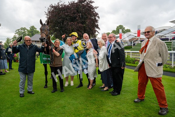 150624-I-Macmillan Ride Of Their Lives-4139 - 12.30pm Macmillan Ride of Their Lives