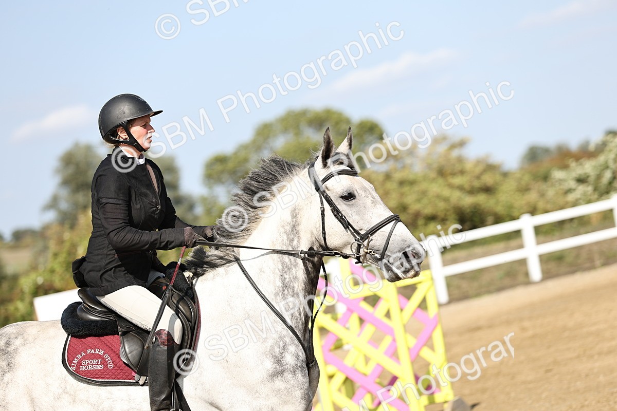 SBM_005275 - Class 6 = Senior Newcomers - 1.10m Open