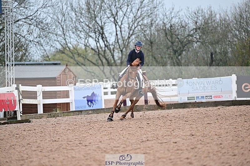 260414-175331-00361 - Cls 7+8 Club and Schools 80cm