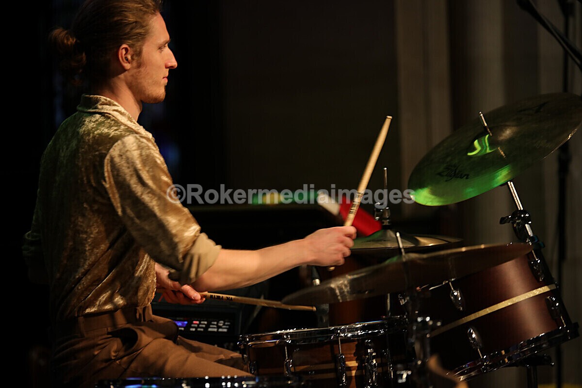 FOLK N BLUES-522 - FOLK and BLUES SEPT 2022