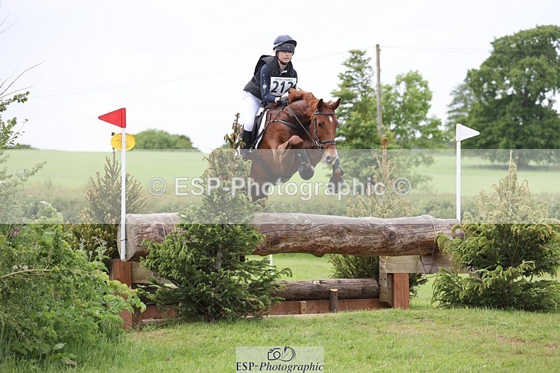 240525-150542-16462 - 212-RIVERSTOWN_ROYAL-Georgie_Frow