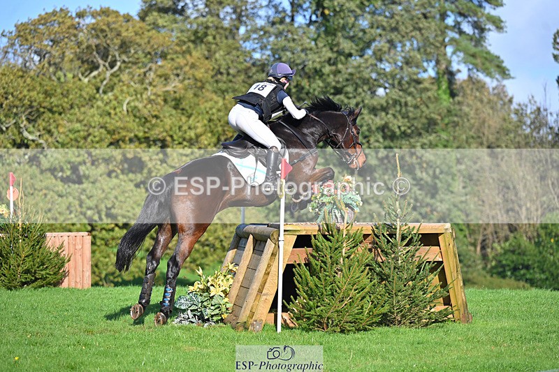 241025-112627-06715 - 018-Alice.Robinson-DERRYS.DIAMOND.CAVALIER