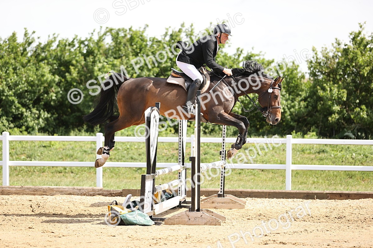 SBM_002009 - Class 9 - Senior British Novice - 90cm