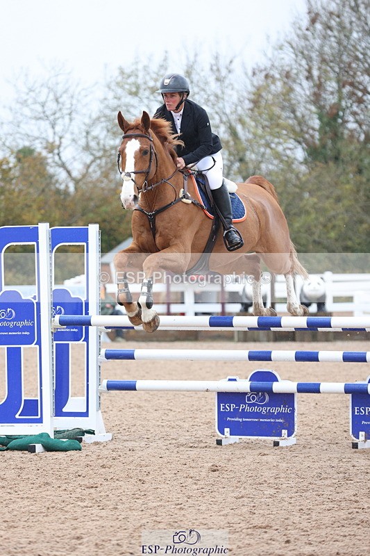 231112A-125555-04268 - Cls 19 Snr 1.05m Open