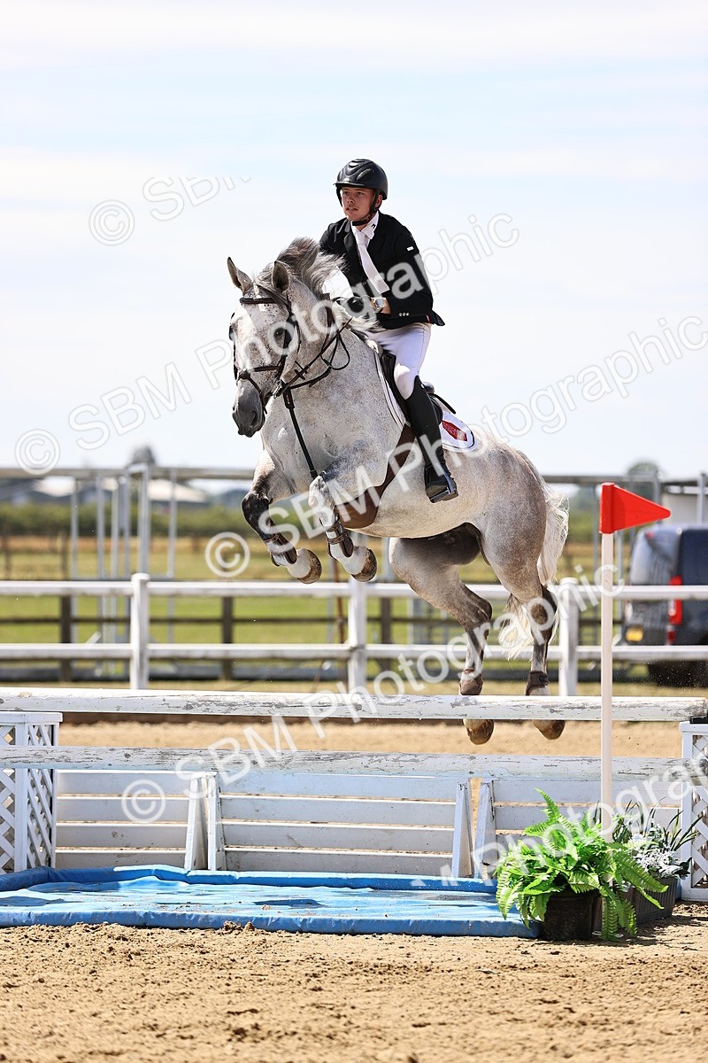 SBM_010306 - Class 9 - Senior Foxhunter - 1.20m Open