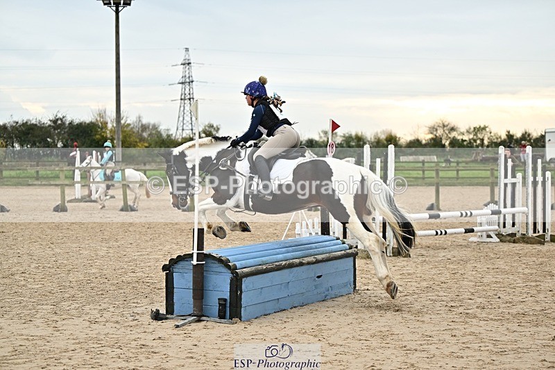 241110-145415-01159 - 70-75cm Arena Eventing