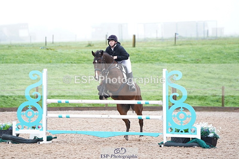 241006A-125352-06886 - Cls 20 Snr Newc & 1.10 Open