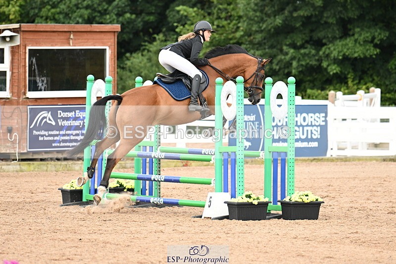 240802A-084154-03214 - Cls 21 A&B Brit Nov & 90cm Open