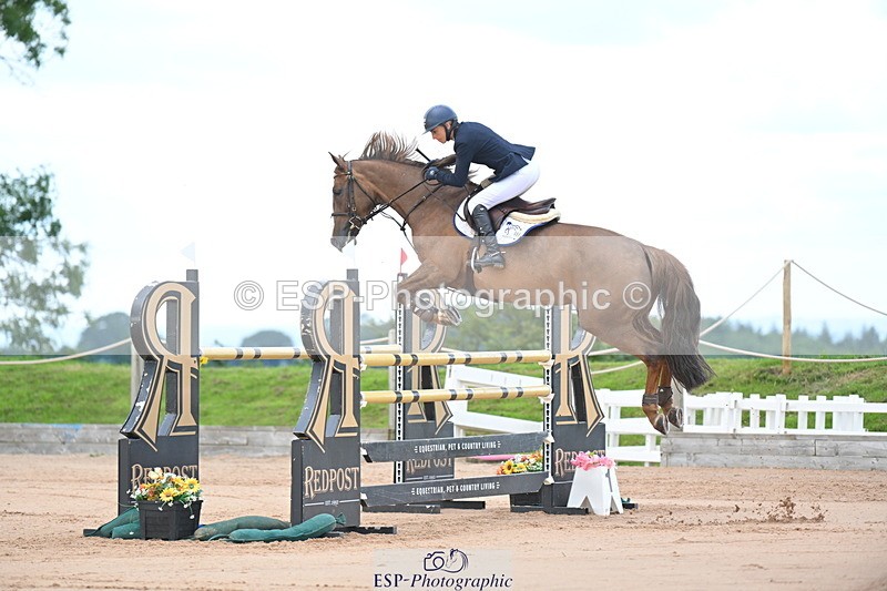 230721A-103545-05374 - Cls 6, 2 Star Medium 1.35m