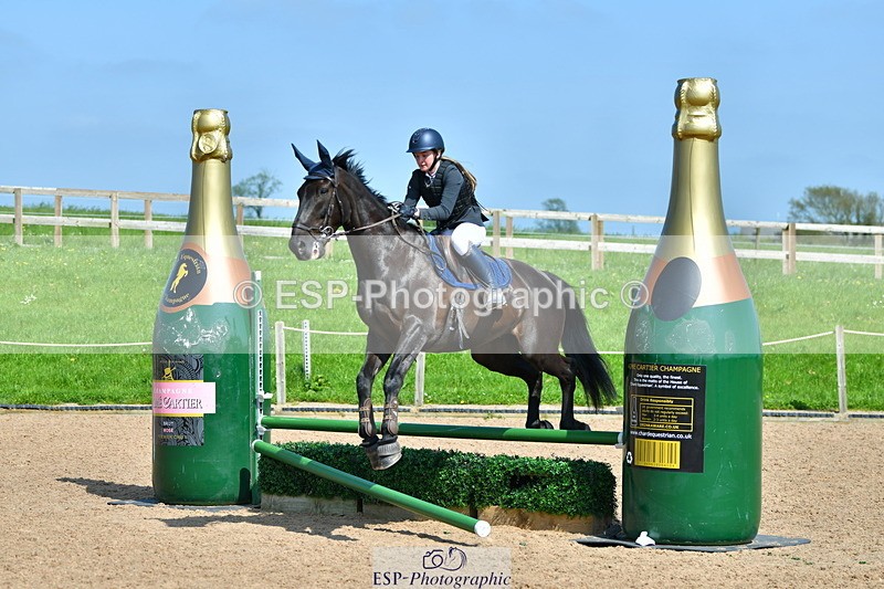 230513A-152515-01699 - Cls 40 Club 90cm