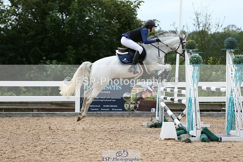 230716A-145145-04083 - Class 25a Pony Fox & 1.10 Open