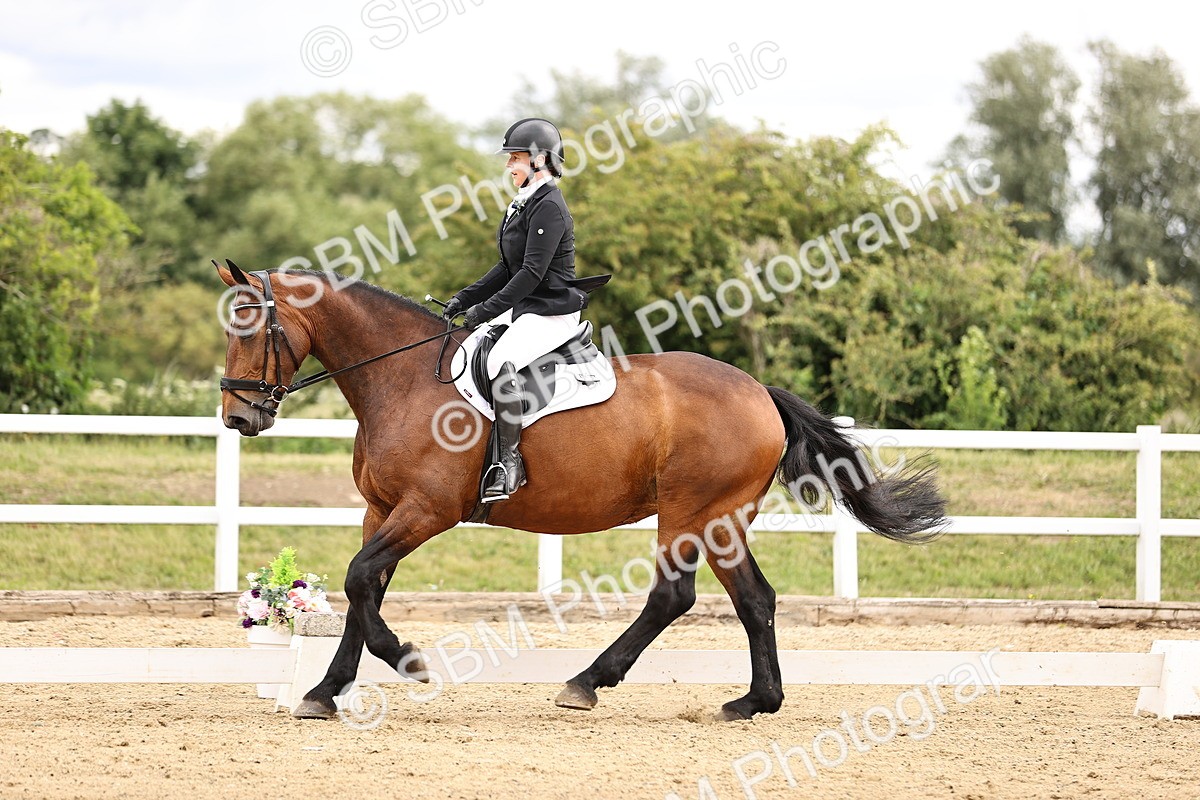 SBM_002025 - Class 2 - Novice 4 - 10.36-11.39