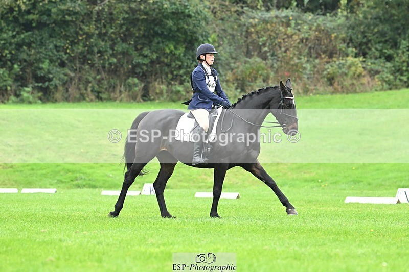 241024-150655-04706 - 423-Alexandra.Erskine.Scott-PRIMITIVE.DAYLIGHT