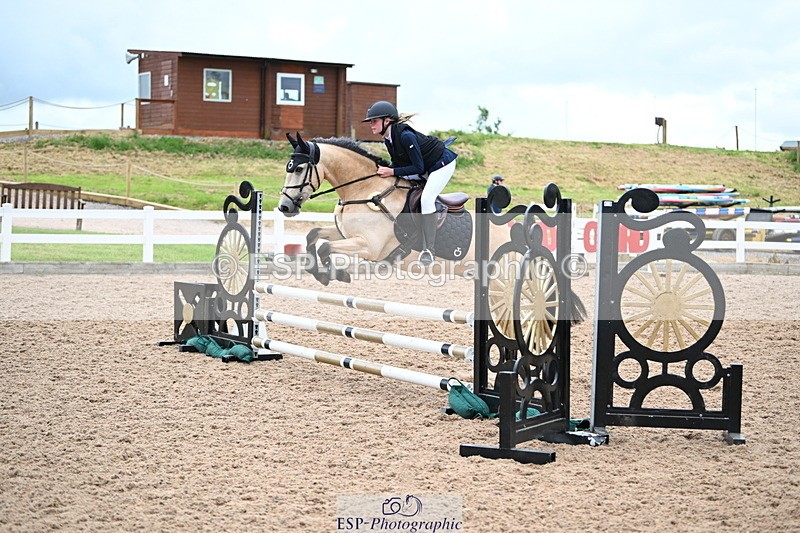240608A-095110-00351 - Cls 8 Pony British Novice and 80cm Open