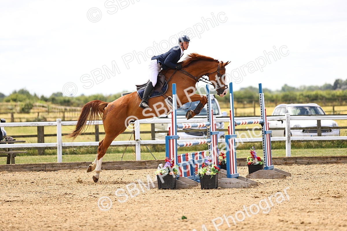 SBM_003753 - Class 22 - Senior Foxhunter 1.20m