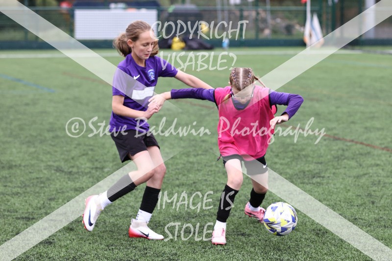 1DX32460 - Sat 6th U12 Girls