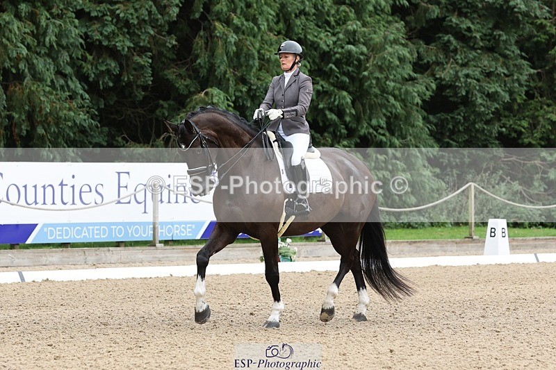 240810-112359-03056 - 198-Lucy.Baker-Last.Dancer