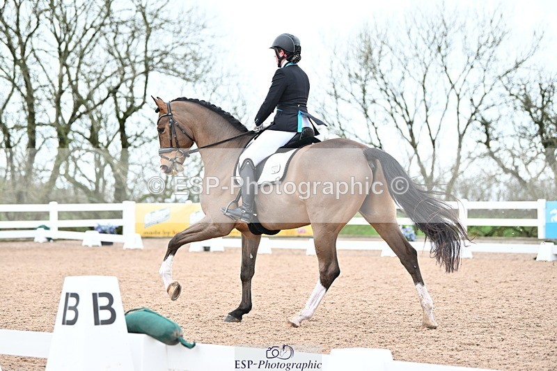 240218A-134333-07706 - 262-Amy.Hose-Enrique