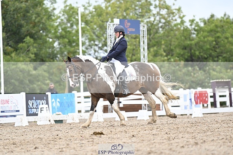 250907-123808-08078 - 080-Rebecca.MorrisSally.XIII