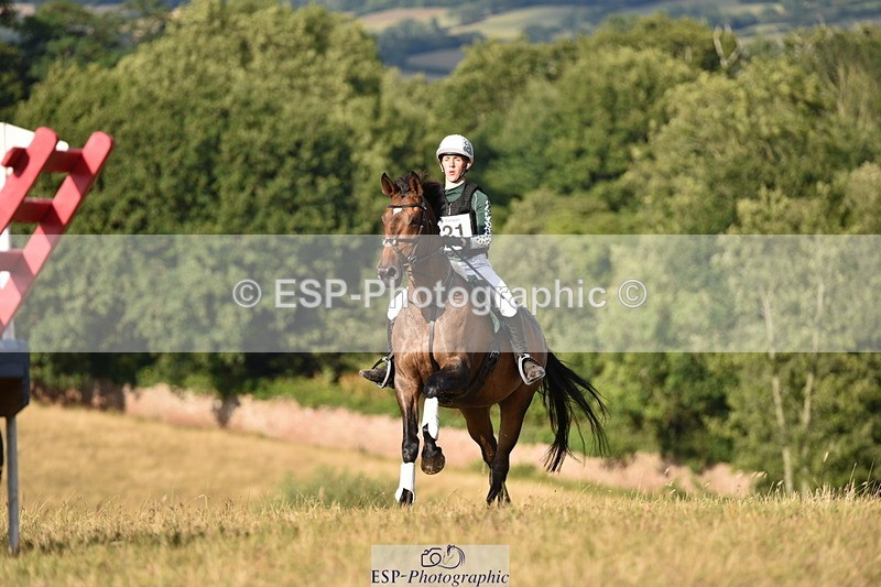 250802A-181110-09126 - J-445-Millie.Juleff-BILLY.STAR.DUST.E.T