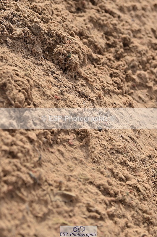 231015A-150520-08884 - Cls 26 1.05m Grand Prix