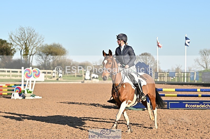 250401-181107-00585 - 80cm Classes