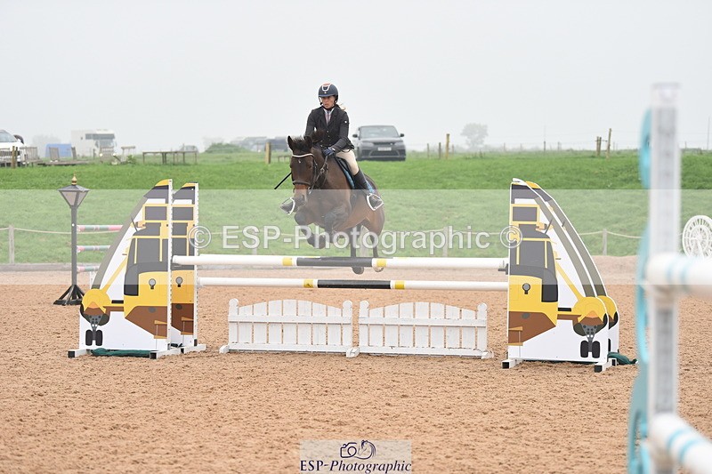 230916A-170044-05727 - Cls 19 Snr 1.10m Derby