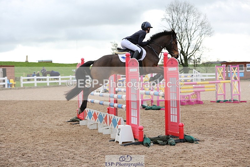 240211A-114607-02566 - Cls 5 Pony Newcomers & 1m Open